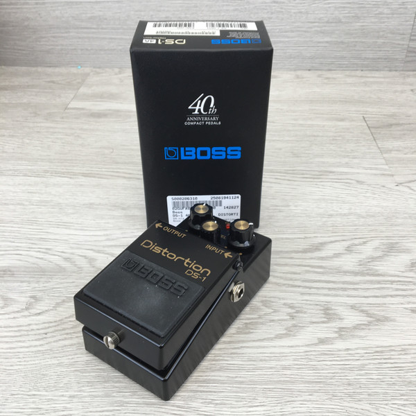 w*r様 DigiTech PDS 1550 プログラム可能なディストーション w*r様 DigiTech PDS 1550 プログラム可能なディストーション w*r
