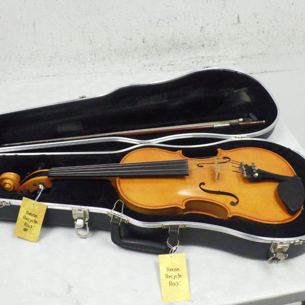 Used K. SCHILLER 15 INCH VIOLA Violas Violas