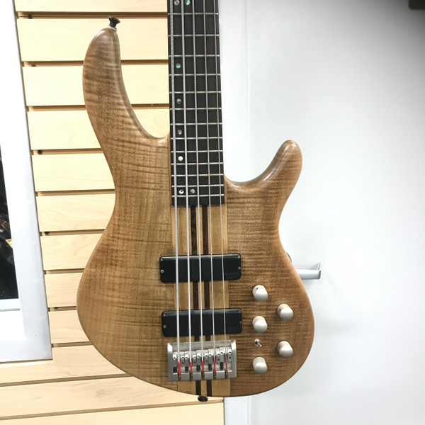 【希少】ドイツ　HOHNER B BASS レア Hohner B Bass - YouTube