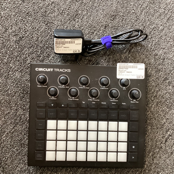 【箱付き美品】novation CIRCUIT TRACKS グルーヴボックス NOVATION CIRCUIT TRACKS 【グルーブボックス】 ｜イケベ楽器店