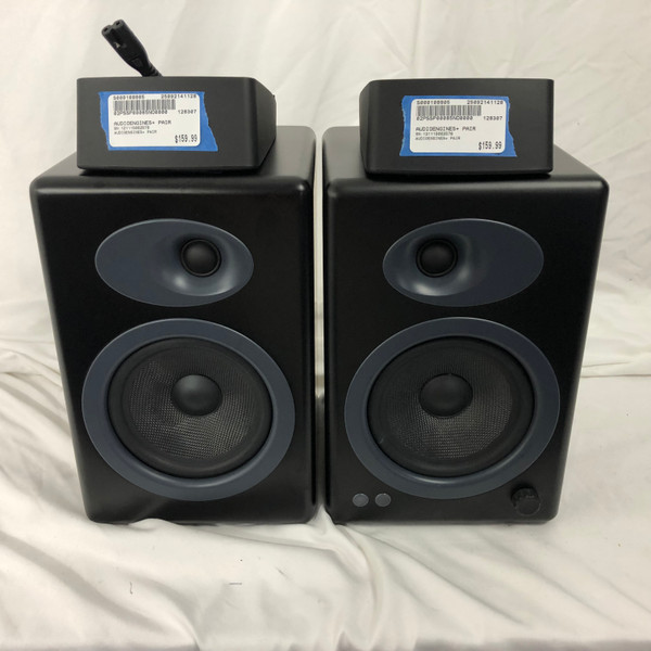 Used Event TR8 STUDIO MONITOR PAIR Powered Studio Monitor