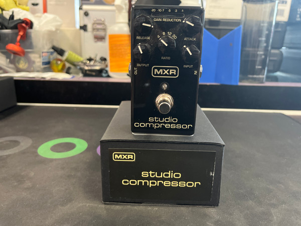 Used Keeley C4 COMPRESSOR PURPLE Compressor Pedal