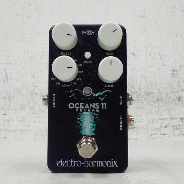 Used Electro Harmonix (E/H) OCEANS 11 REVERB Reverb Pedal