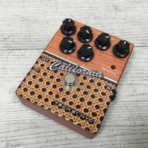Used Tech 21 SANSAMP GT2 Amp Modeling Pedal