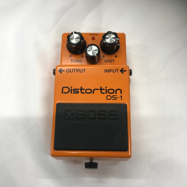 Used Boss DS-1 DISTORTION Distortion Pedal