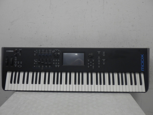 Used Yamaha MOTIF ES7 76-Key Synthesizer 76-key