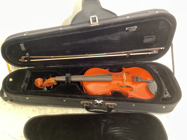 Used Suzuki 101RR 1/16TH VIOLIN Violins Violins