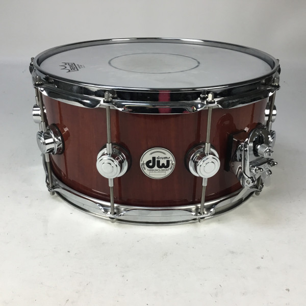 Used Fender SHOWMASTER Electric Guitars Cherry Sunburst Electric