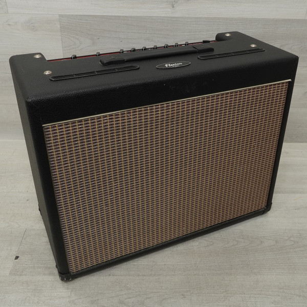 Used Peavey ECOUSTIC 112 1 x 12 Solid State Amplifier 1 x 12