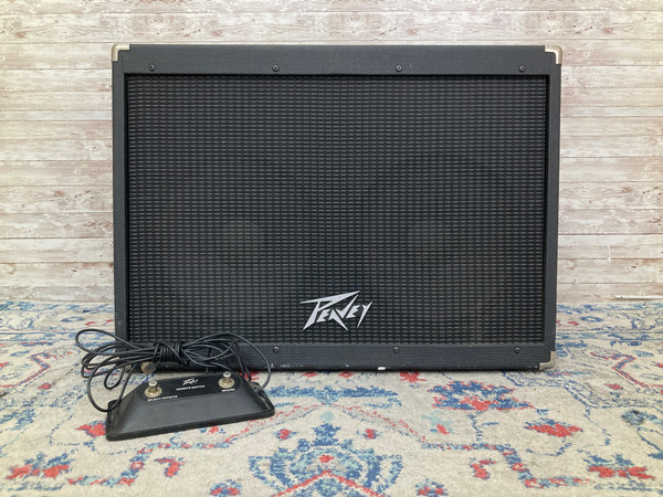 Used PEAVEY CLASSIC 50/212 Guitar Amp
