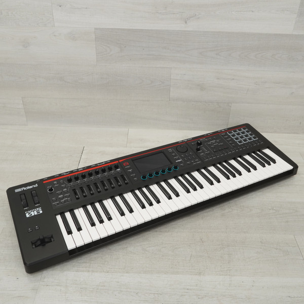 Used Roland Fantom-06 61-Key Keyboard