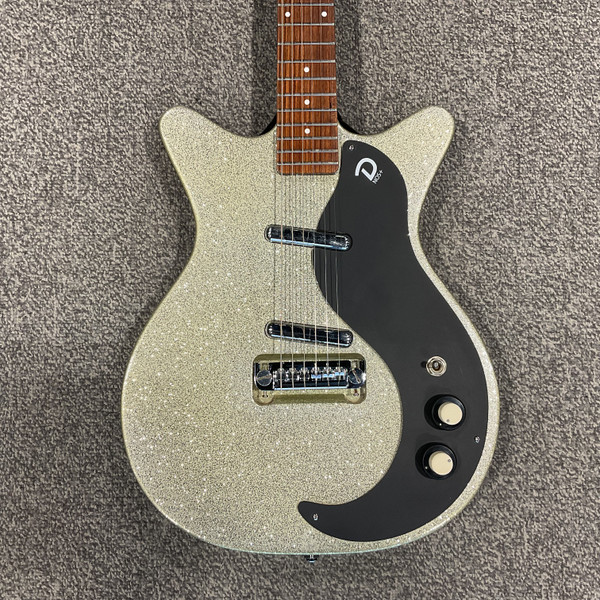 Used Hamer XT Double Cut Electric Guitar Sunburst 6-String