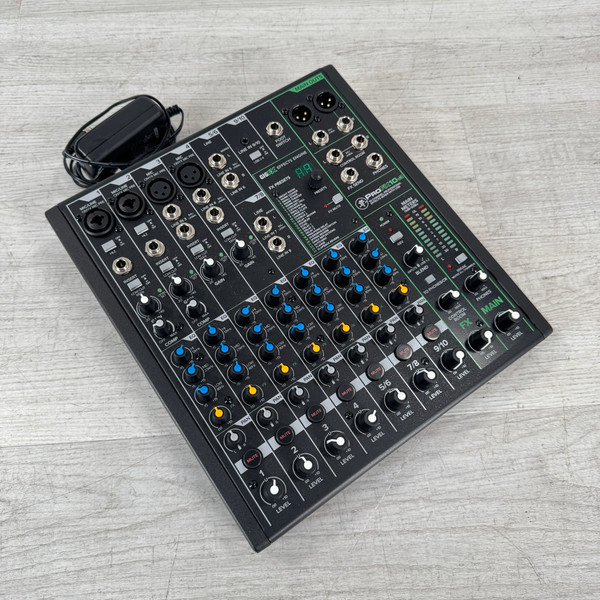 Used Mackie 1604 VLZ Mixing Console