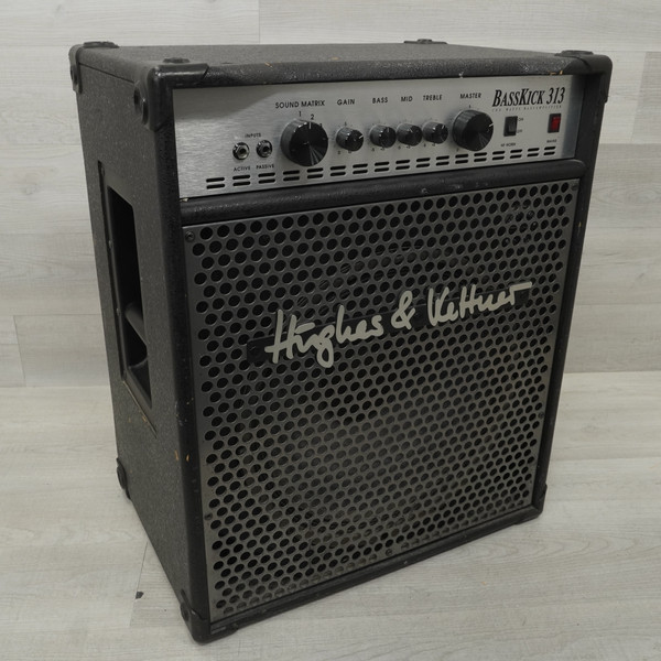 Used Hartke HA 1400 BASS COMBO AMP 1 x 15 Bass Combo Amplifier 1 x 15