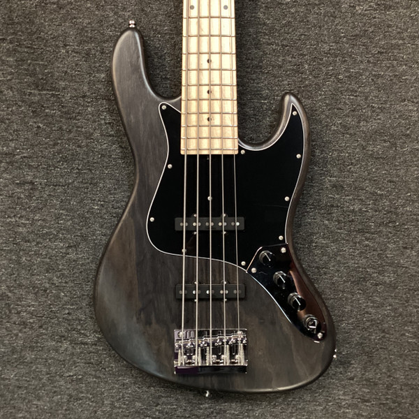 modulus quantum4　カーボンネック　ベース Modulus Electric Bass - 1998 Quantum 4 Bass - Carbon Fiber Neck