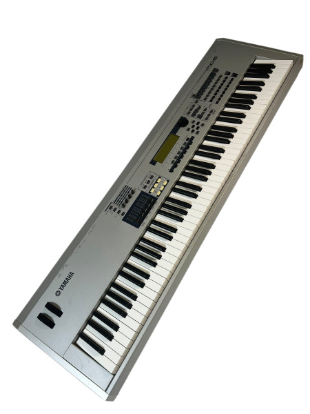 Used Korg TRITON LE 88 88-Key Keyboard 88-key