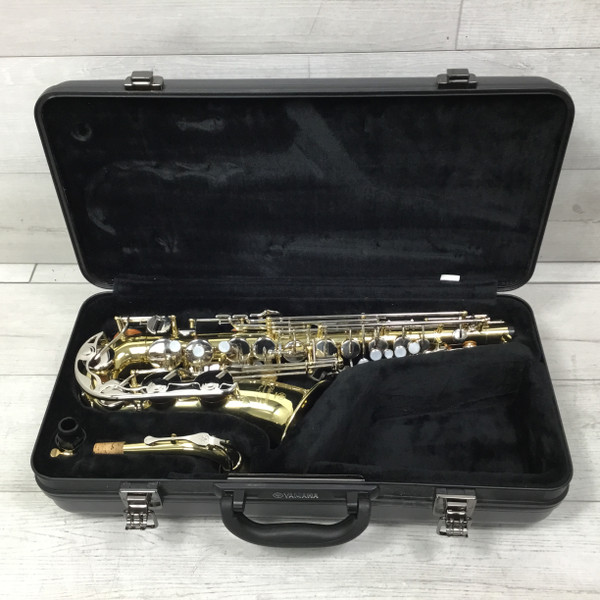 Used Yamaha YAS-26 Alto Saxophone