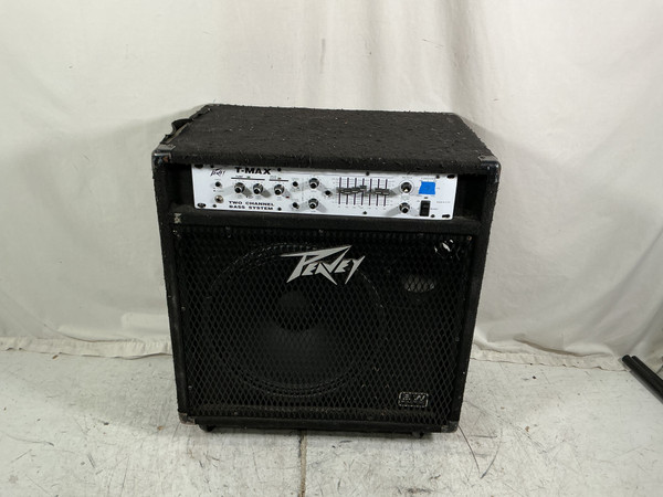 Used Fender RUMBLE 200 1 x 15 Bass Combo Amplifier 1 x 15