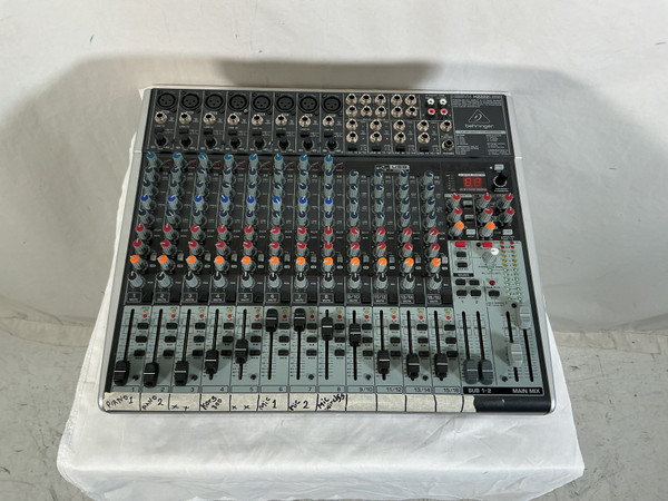 Used MACKIE 1604-VLZ3 Mixing Console