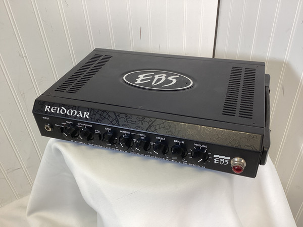 Used SWR SM-400 IN ANVIL II CASE Rackmount Bass Amplifier Head