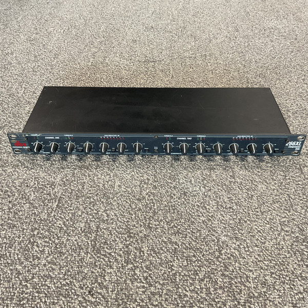 Used Behringer MDX 2100 COMPOSER Compressor