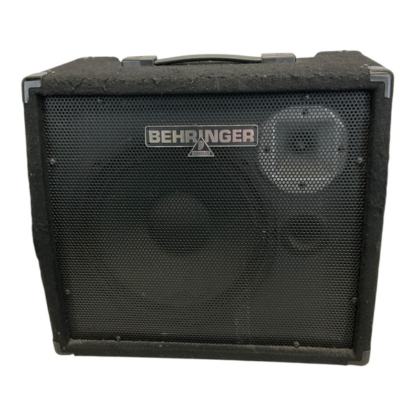 Used Roland KC-300 Keyboard Amplifier