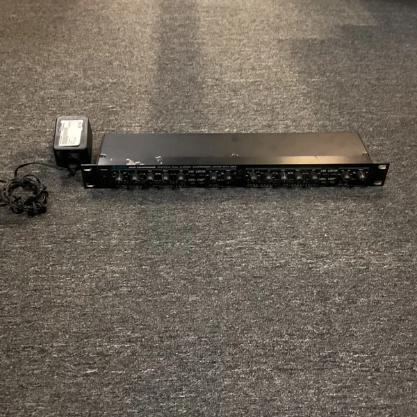 Used Fostex MODEL 3070 COMPRESSOR Compressor