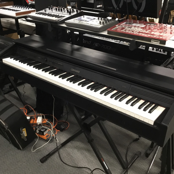 Used Yamaha CP33 STAGE PIANO 88-Key Digital Piano 88-key