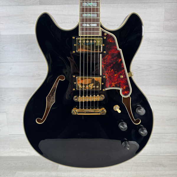 Used Yamaha SA-800 Semi-Hollow Electric Guitar Black 6-String
