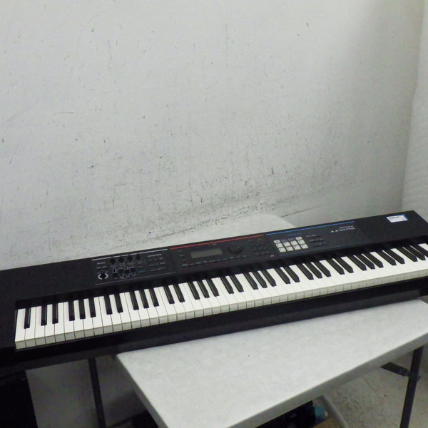 Used Roland JUNO DS 88 KEY SYNTHESIZER 88-Key Synthesizer 88-key