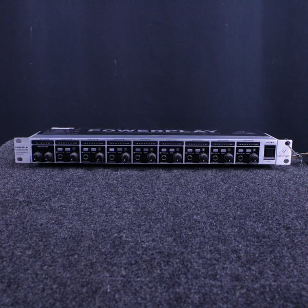 Used TC HELICON CRITICAL MASS Vocal Effects Unit