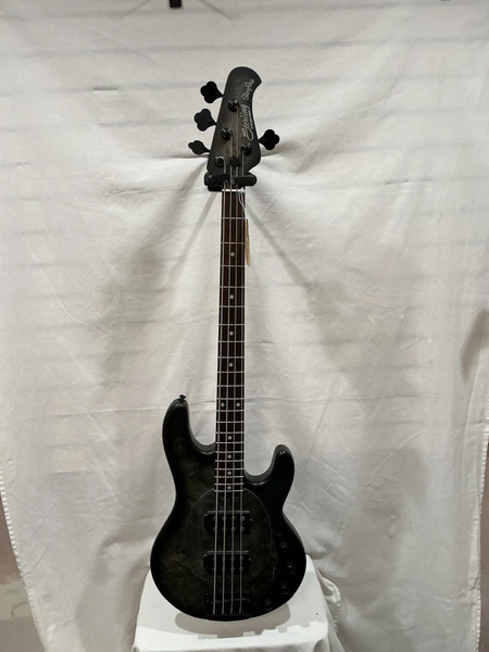 Used Aria Pro II ZZB DELUXE Modern Metal Bass Guitar White 4-String