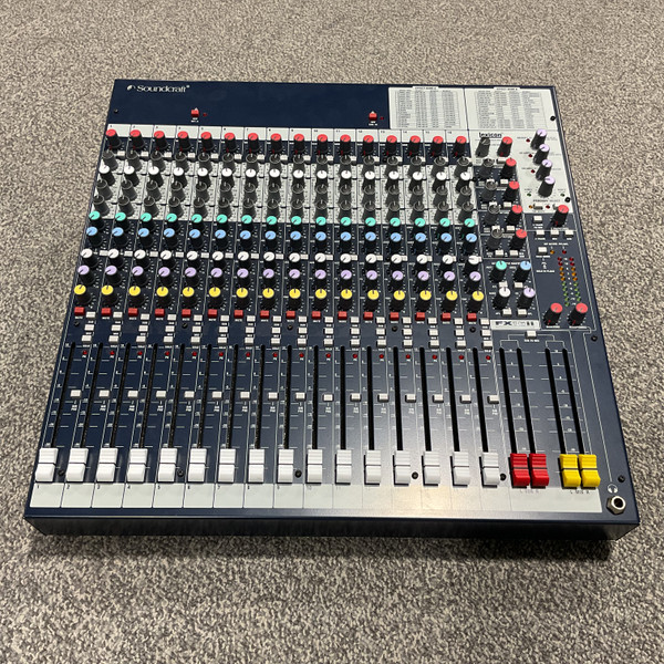 Used Zoom L-12 LIVE TRAK W/CASE Mixing Console