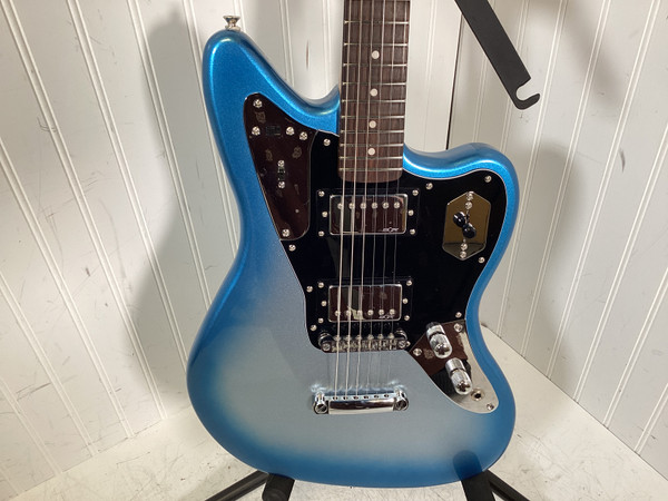 Used Line 6 VARIAX 600 Electric Guitar Blue 6-String