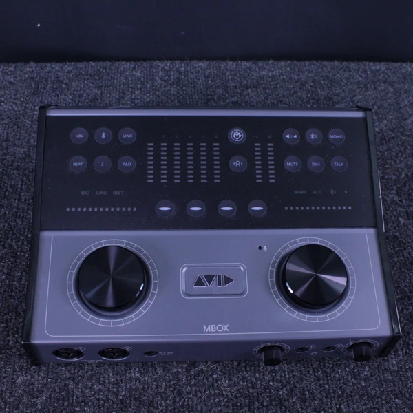 Used Universal Audio ARROW Computer Interface 1 A/D Recording Inputs