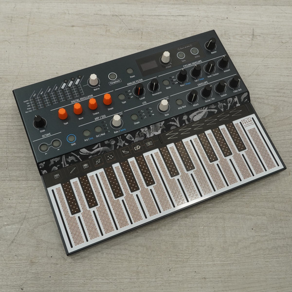 Used Korg MONOLOGUE DARK BLUE 25-Key Synthesizer 25-Key