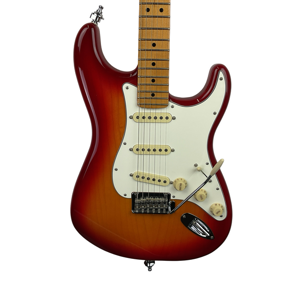 Used Squier 1985 Stratocaster Made In Japan Electric Guitar Black