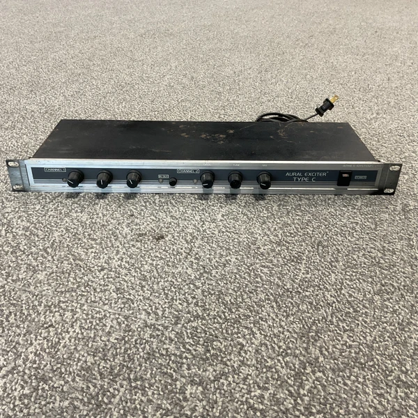 Used Rocktron HUSH IICX Pro Sound Effects Unit Used Rocktron HUSH IICX Pro Sound Effects Unit
