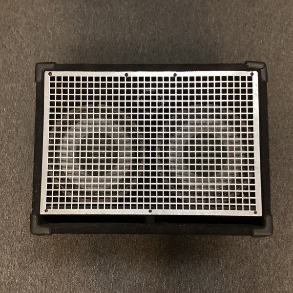 Used Behringer ULTRABASS BB210 2 x 10 Bass Guitar Cabinet 2 x 10