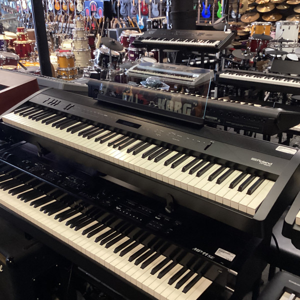鍵盤楽器 Roland RD-700NX Roland RD700NX