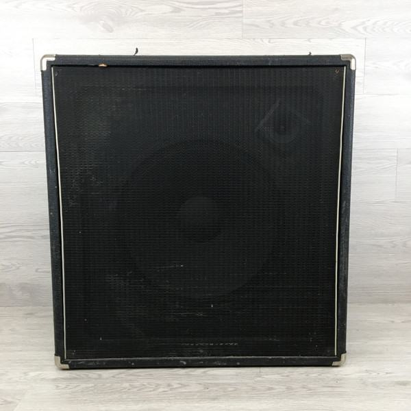 Used Behringer ULTRABASS BA115 1 x 15 Bass Guitar Cabinet 1 x 15