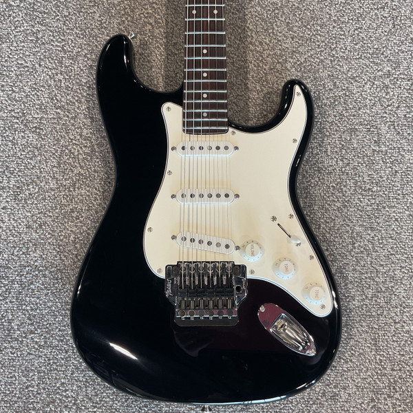 Used Kramer PACER 80S Vintage Super S Electric Guitar White 6-String
