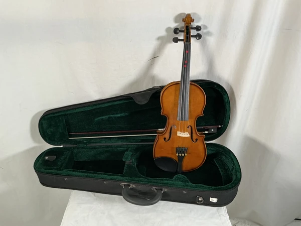 Used Suzuki Half-size Violin
