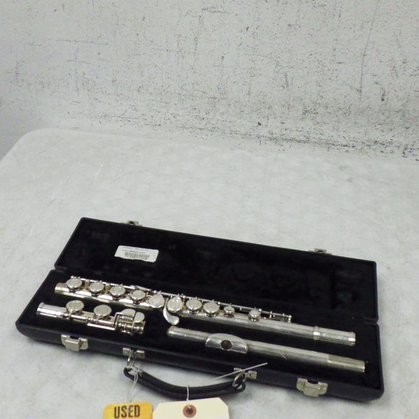 Used Yamaha 221 MIJ Student Flute