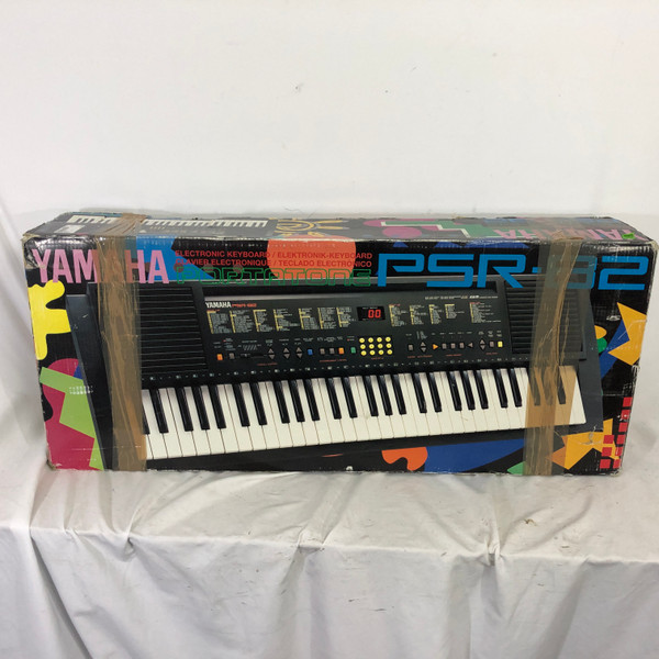 Used Yamaha PSR-200 Keyboard 61-Key
