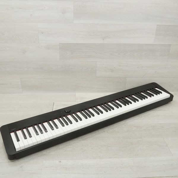 Used Korg TR88 MUSIC WORKSTATION 88-Key Keyboard 88-key