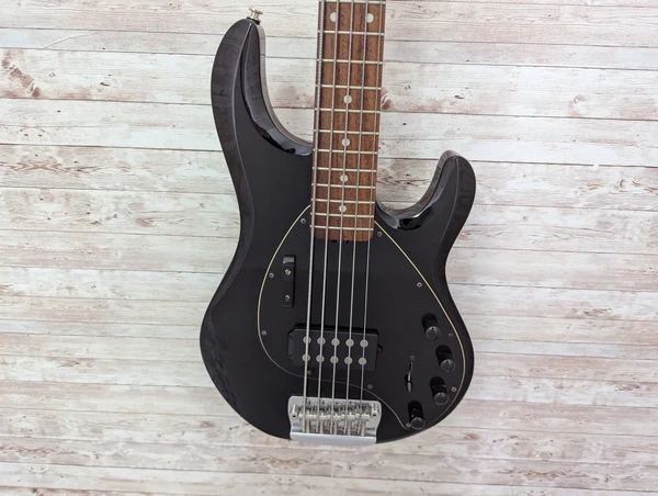 Used Aria Pro II ZZB DELUXE Modern Metal Bass Guitar White 4-String