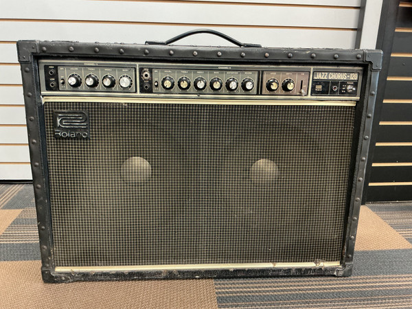 Used Roland 80S JC-120 JAZZ CHORUS 2 x 12 Solid State Amplifier 2 x 12