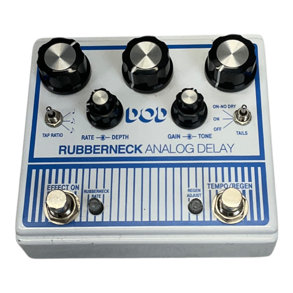 Used Maxon AD100 ANALOG DELAY Delay Pedal