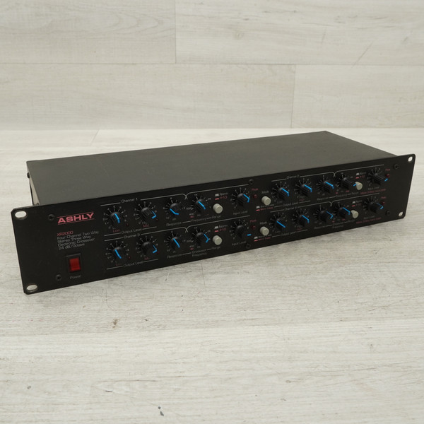Used DBX 223XS Crossover
